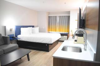 Microtel Inn & Suites by Wyndham Norcross - Norcross - 9