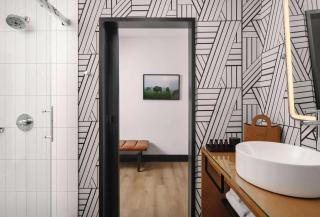 Hotel Tupelo, a Wyndham Hotel - 1