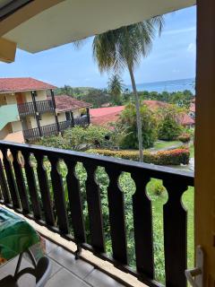 CASE COCO a SAINTE ANNE avec wifi vue mer - 8