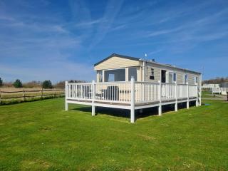 N & V Caravan Sand le mere - Tunstall - 0