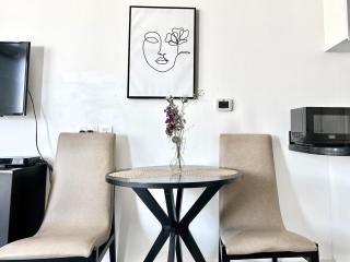 Homes2Retreat - Chic & Cozy Studio in Damac - 2