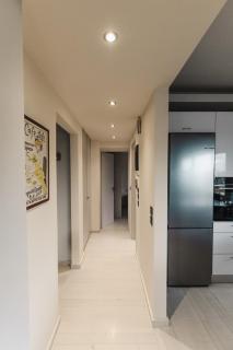 Vouliagmeni Getaway Bay View Apartment - Athens - 5