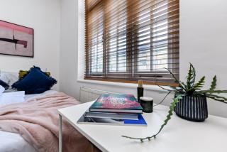 The Cozy Nook in Islington - London - 3