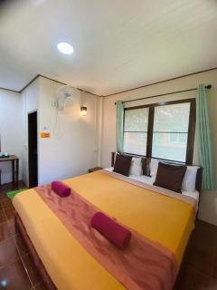 Khao Sok Nung House - Khao Sok - 9