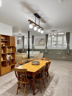 Stylish 2 bed, central city apartment & free park - Dunedin - 9