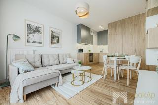 Apartamenty Kopernika by LookAp - Parking w garażu w cenie - Łódź - 8