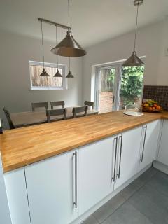 4 Bedroom Detached House Sleeps 7 - 5