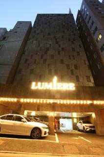 Yeoksam Lumiere Hotel - 1