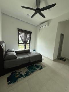 The Barakat Homestay - Semenyih - 4