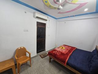 Advik Guest House - Ayodhya - 5