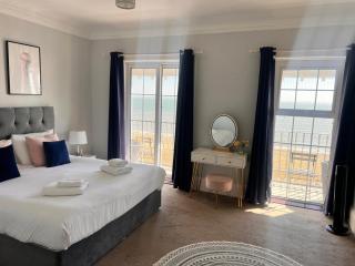 Seaside Escape - Thorpe Bay - 6