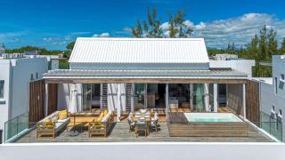 Aqua Serena - Luxury Beachfront Penthouse - Grande Gaube - 4