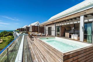 Aqua Serena - Luxury Beachfront Penthouse - Grande Gaube - 3