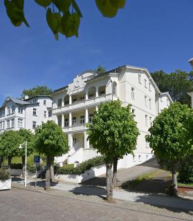 Ferienwohnung-9-in-Sellin-auf-Ruegen-Villa-Celia-6-Pers-WLAN-Sauna-200-m-vom-Strand-entfernt - 9