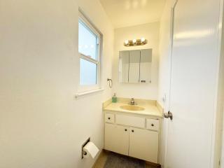 438 Comfortable 4BR Heart Downtown SJ central AC SJSU - San Jose - 3