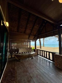 Sunrise Chalet - Marang - 1