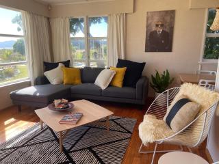 Epic Beachfront Bure - Taipa - 5