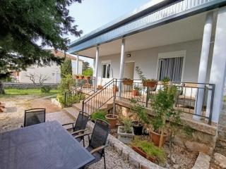 Holiday Home Lola - large outdoor area - Starigrad - 0