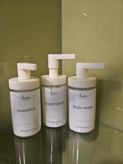 Sky suites KLCC Level 58, 600Mbps WiFi - 2R plus 1BB - 6