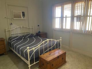 9 Carr Way - Pet Friendly with Wifi - 2
