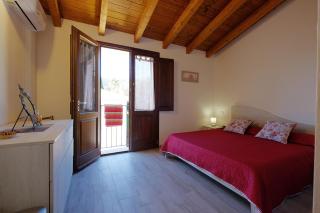 Dimora Rossa sulla casa baronale - Teulada - 9