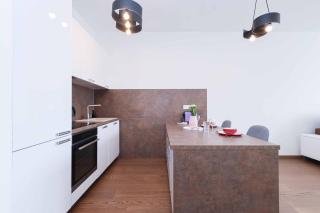 Skypark Tower 3- Free parking and city views - Bratislava - 8