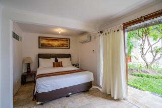 Nipper Villa - Spacious 4BR in Canggu - Canggu - 1