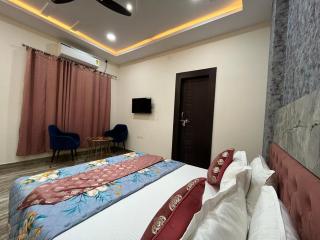 Kashi Kutir - Varanasi - 2