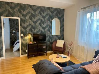 Chic and Relaxing Retreat with Bath Ritual & Candles - Pets welcome - Carcassonne - 0