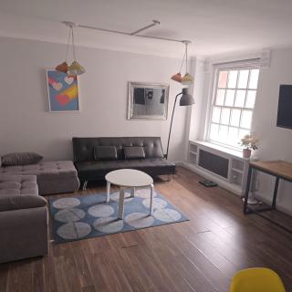 2 bed flat in London - Londra - 5