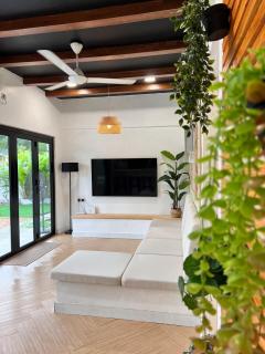 Dahlia Kulim Pool Homestay - Kulim - 4