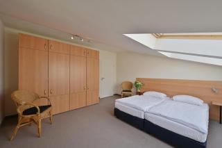 Ferienwohnung-13-Villa-Celia-Sellin-strandnah-fuer-6-Personen - Ostseebad Sellin - 5