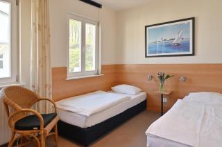 Ferienwohnung-13-Villa-Celia-Sellin-strandnah-fuer-6-Personen - Ostseebad Sellin - 3
