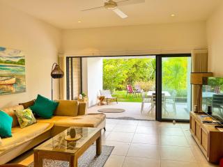 Modern 3BR Apt, River and Pool Oasis, Mauritius - Rivière Noire - 2