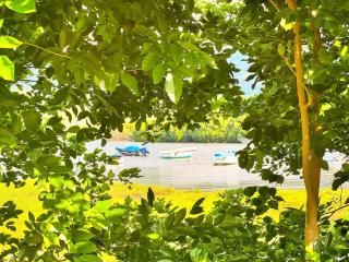 Modern 3BR Apt, River and Pool Oasis, Mauritius - Rivière Noire - 5