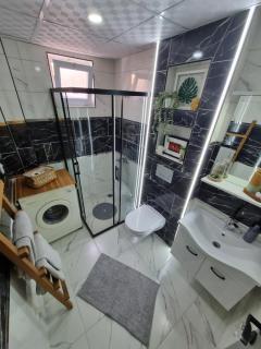 Central Location 2 Bedroom Apt - Antalya - 8