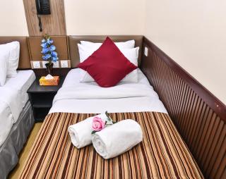 Beehive Central - Malé - 6