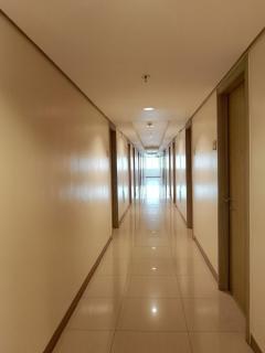 JoyVista Manor with Sunrise Balcony FREE Wi-Fi - Manila - 9