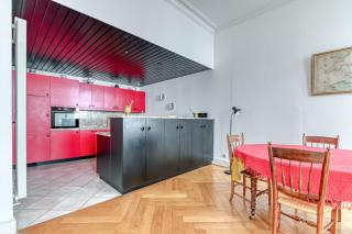 GuestReady - Elegant Getaway in Central Lyon - 9