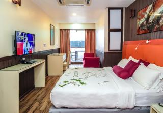 Beehive Central - Malé - 3