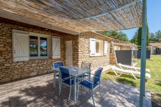 Provençal stone T2 Mazet in a tourist residence - La Roque-sur-Pernes - 1