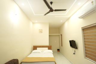 Amal Residency- Airport Hotel Kannur - Kottayam - 8