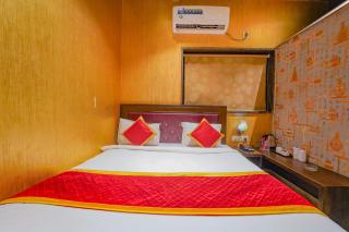 Shiv Rudraksh Resort, Near Assi Ghat - 6