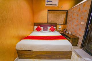 Shiv Rudraksh Resort, Near Assi Ghat - 2