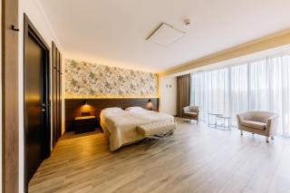 Mayak Resort - Kiev - 9