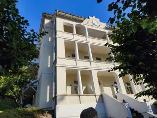Ferienwohnung-10-in-Sellin-auf-Ruegen-Villa-Celia-6-Pers-WLAN-und-Sauna-200-m-vom-Strand-entfernt - 0
