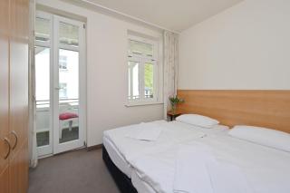 Ferienwohnung-10-in-Sellin-auf-Ruegen-Villa-Celia-6-Pers-WLAN-und-Sauna-200-m-vom-Strand-entfernt - 2