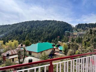 Getaway Stays-Rooms with private kitchen-Dharamkot - 5