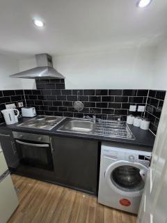 Cozy Studio Flat, 7mins from CENTRE, Parking, WiFi & Netflix - Killingbeck - 6