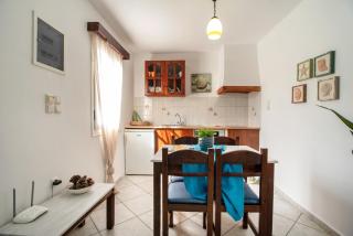 Sunrock Suites - Villa Margarita - Stelida - 4